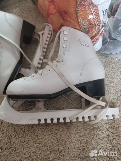 Коньки фигурные