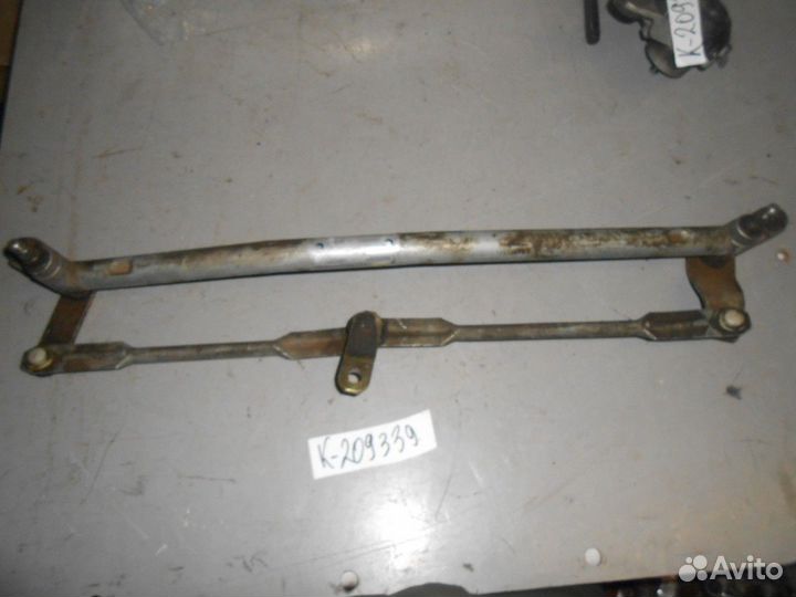 Трапеция стеклоочистителей