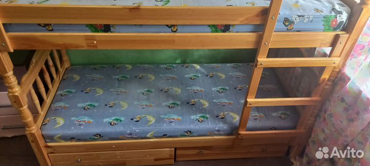 Кровать 2-х ярусная,детская,деревянная,сосна