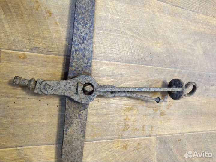 Старинные весы