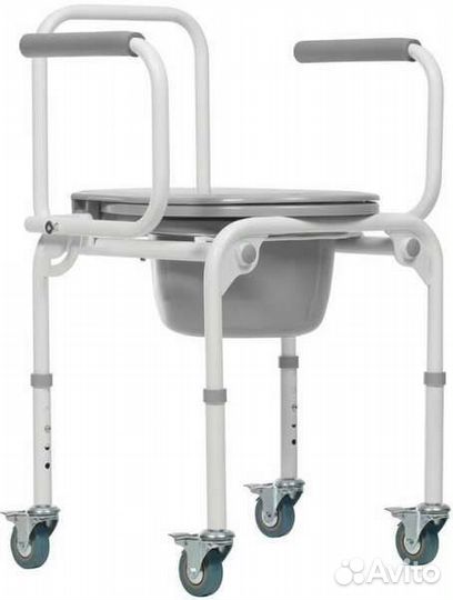 Кресло-стул с санитарным оснащением Ortonica