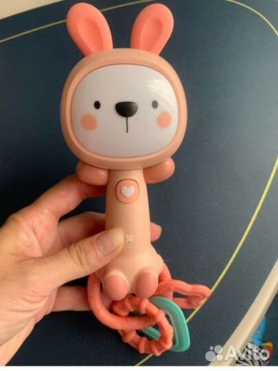 Игрушка погремушка интерактивная 