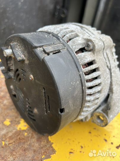 Генератор на Mercedes w210 2.4