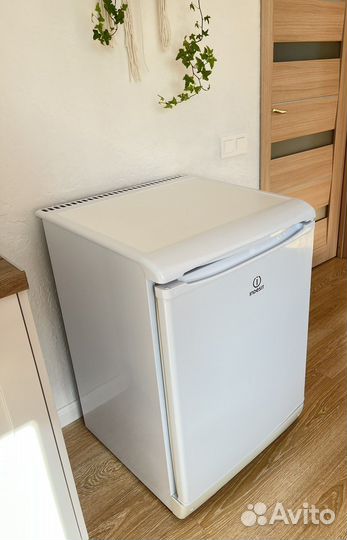 Холодильник маленький indesit