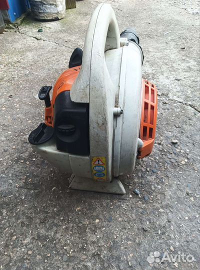 Бензиновая воздуходувка Stihl SH 56