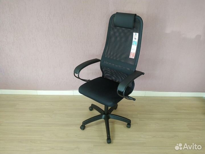 Кресло руководителя Метта с бесплатной доставкой