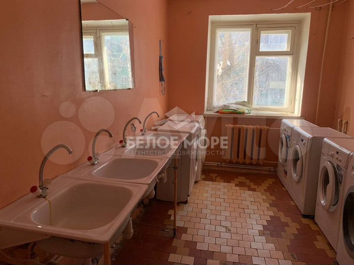 Комната 11,8 м² в 7-к., 2/5 эт.