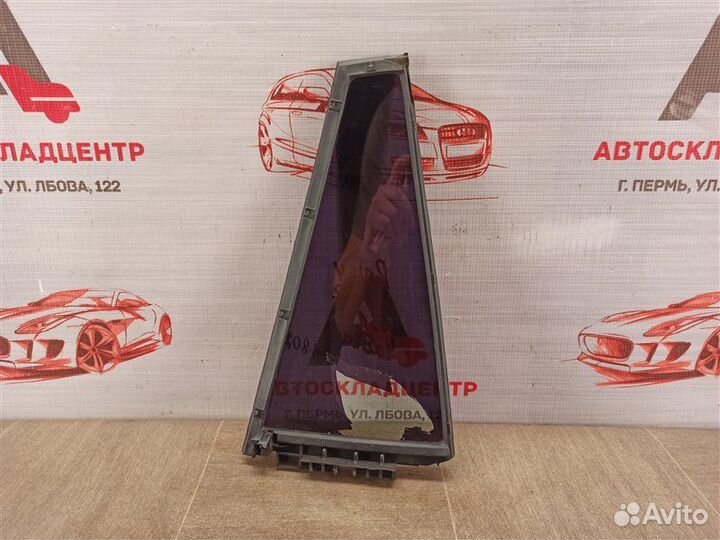 Стекло двери задней левой Toyota Rav-4 (Xa30)