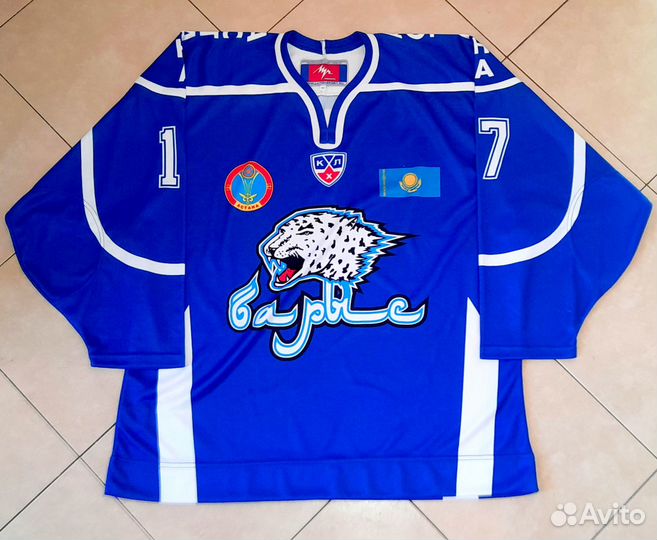 Хоккейный свитер 