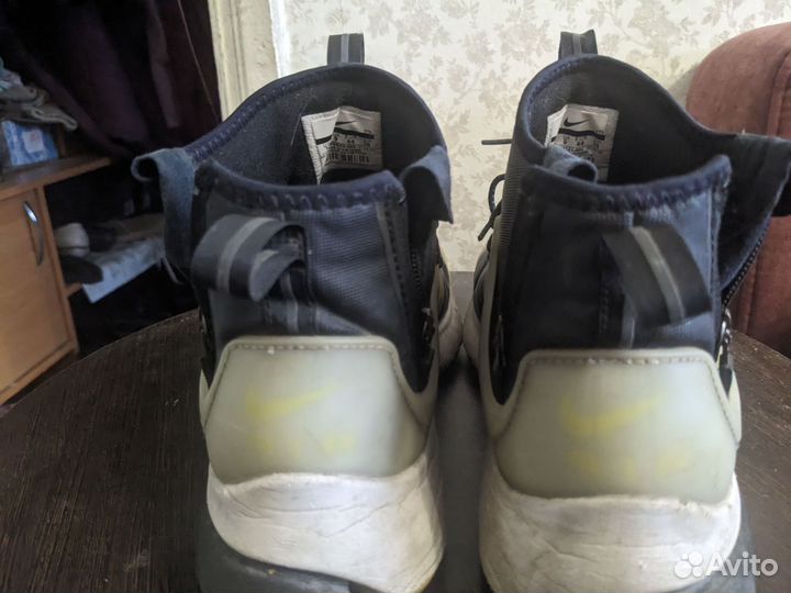 Кроссовки мужские nike