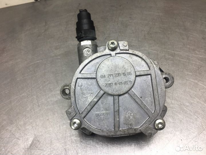 Насос вакуумный Mercedes C-Class W204 M271 1.8TI