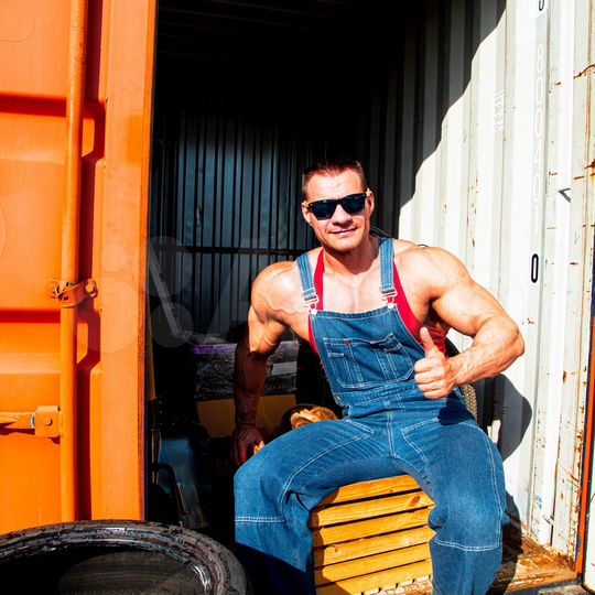 Ячейки на Новикова, 3.5 м²