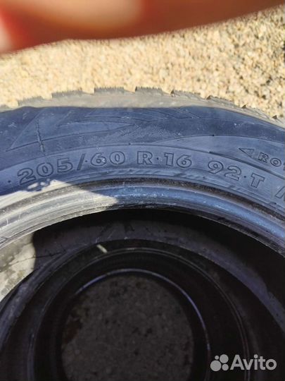 Nokian Tyres Hakkapeliitta 4 205/60 R16