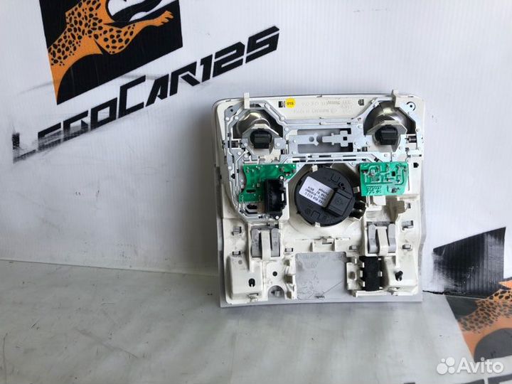 Плафон подсветки салона Volkswagen Passat 6 CBB