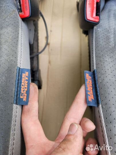 Сиденья subaru forester sg5 cross sports