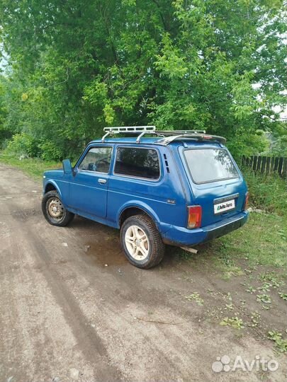 LADA 4x4 (Нива) 1.7 МТ, 2001, 160 000 км