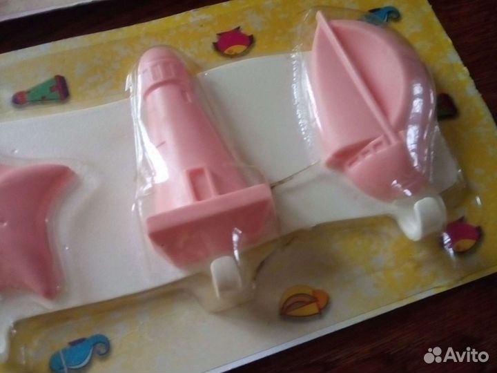 Планка с крючками для полотенц