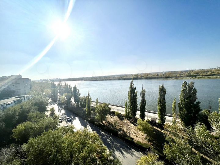 2-к. квартира, 44 м², 9/9 эт.