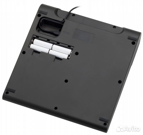 Многофункциональная консоль Zoom L-8 Livetrak