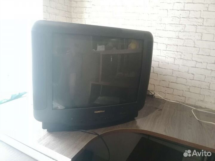 Телевизор, приставка и антенна