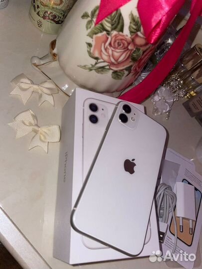 iPhone 11, 128 ГБ