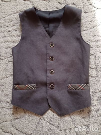 Пиджак, жилет, рубашки