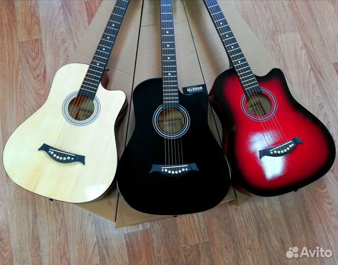 Гитара с чехлом