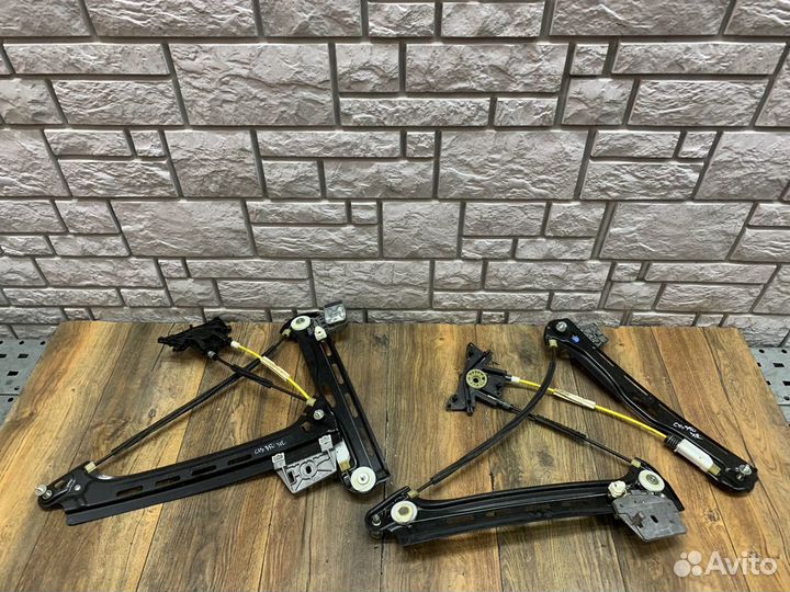 Mercedes Benz CLS W218 Стеклоподъемник задний