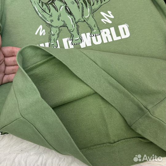 134 140 с динозаврами новые на мальчика зеленые