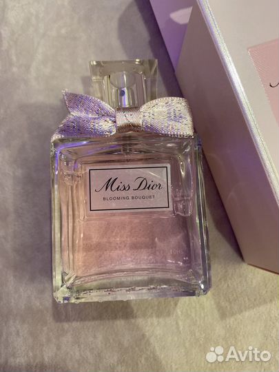 Туалетная вода Miss Dior Blooming Bouquet