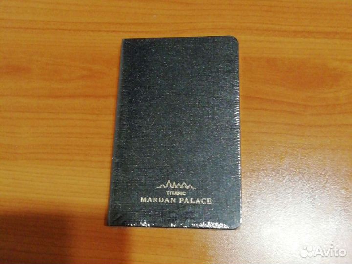 Блокноты с ручками