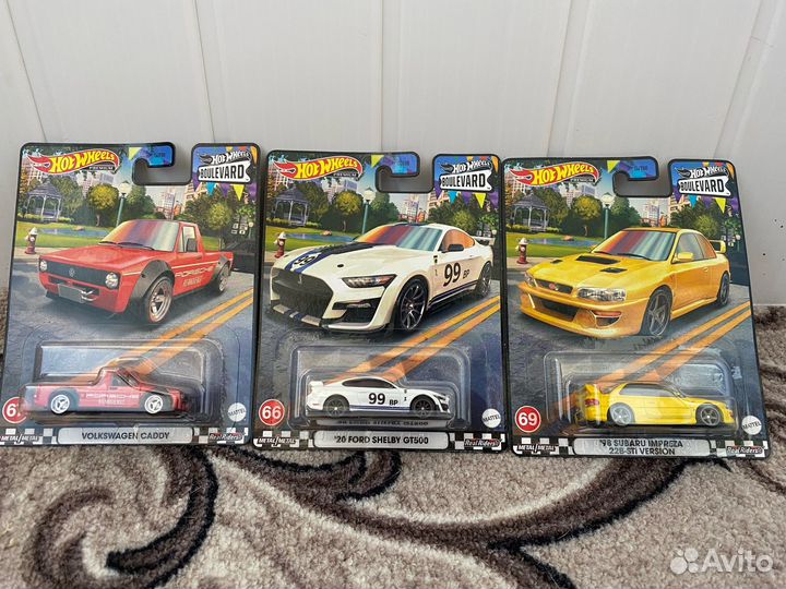 Hot Wheels Premium Boulevard