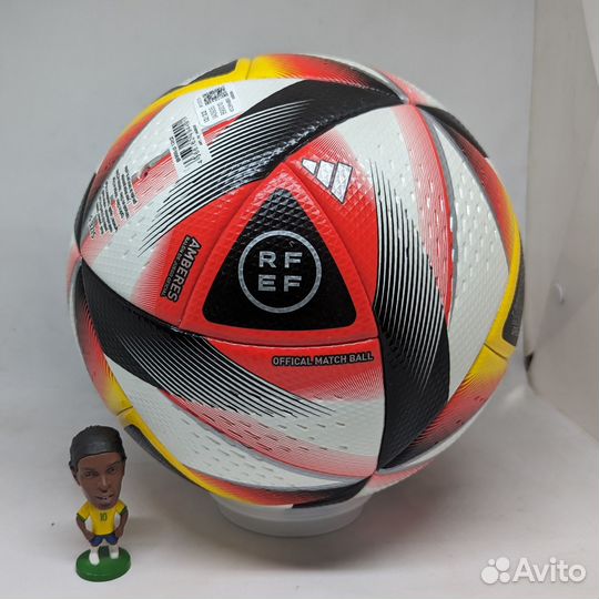 Предзаказ футбольного мяча Amberes Кубка Испании24