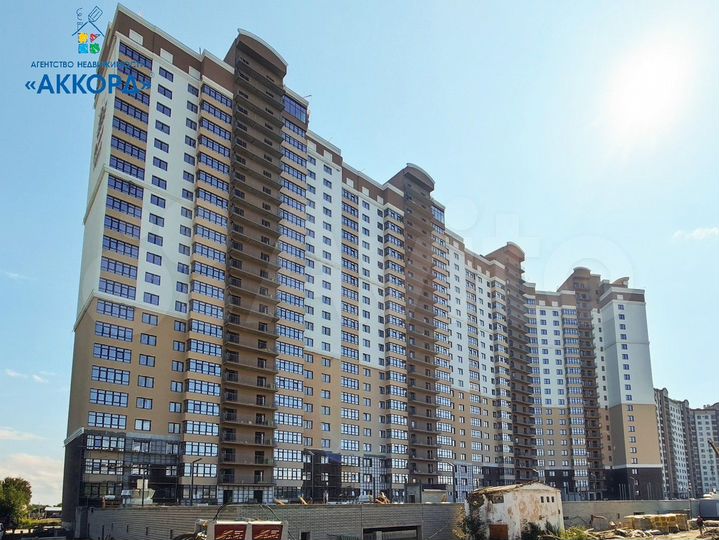 2-к. квартира, 64 м², 15/25 эт.