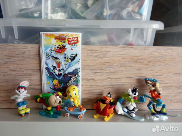 Серия Луни Тюнз Зимние виды спорта