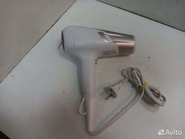 Фен Rowenta studio DRY glow CV5830F0