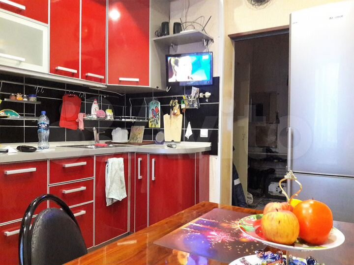 4-к. квартира, 90 м², 1/5 эт.