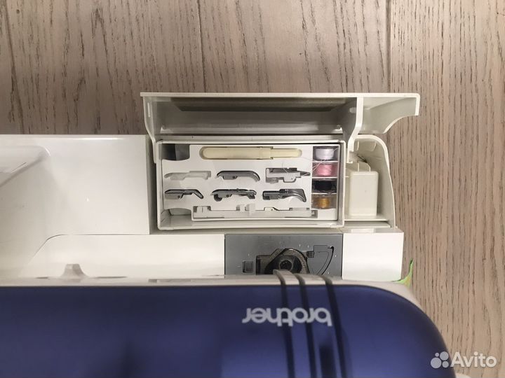 Швейная машина brother innov is 200