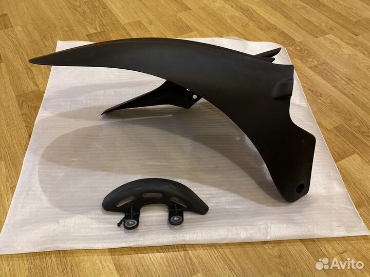 Подкрылок задний для Ducati диавел