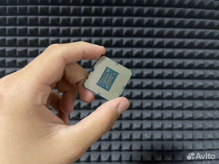 Процессор Intel Core I5 10400F