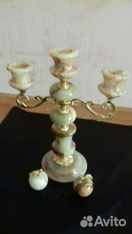 Подсвечник из Оникса на 3 свечи 2 яблочка