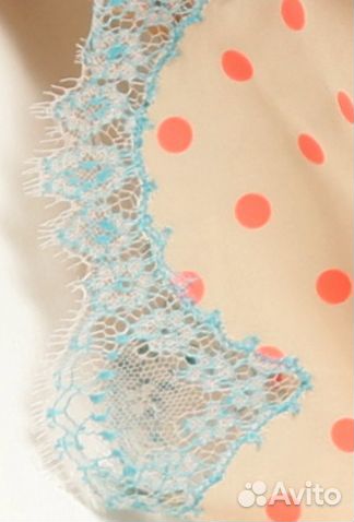 Шелковый халат с французским кружевом, новый