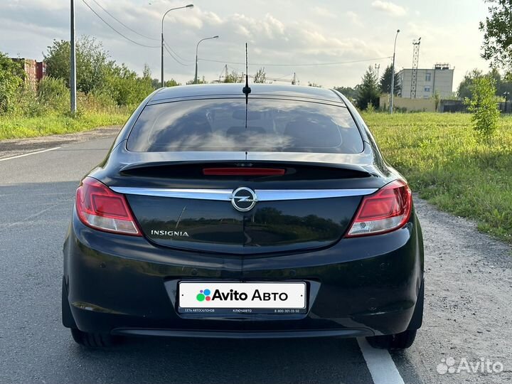 Opel Insignia 1.8 МТ, 2011, 220 000 км