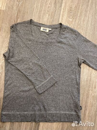 Женская одежда 46