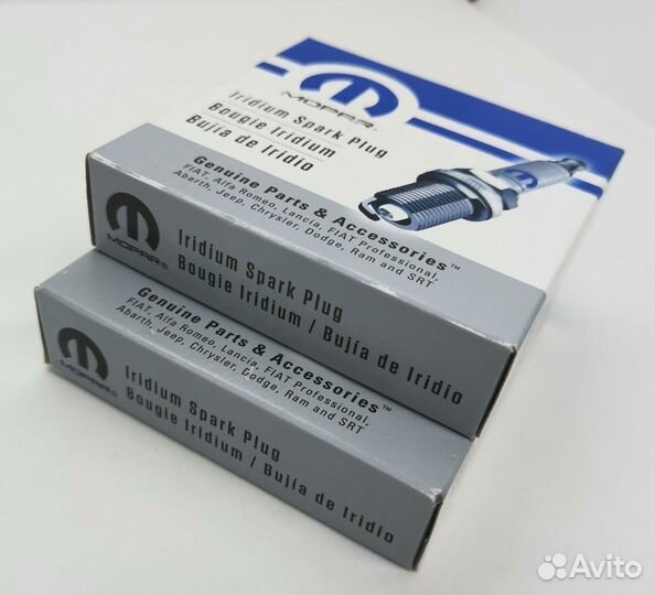 Свеча Jeep Grand Cherokee WK2 3,6 оригинал