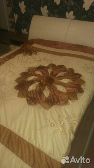 Покрывало с наволочками