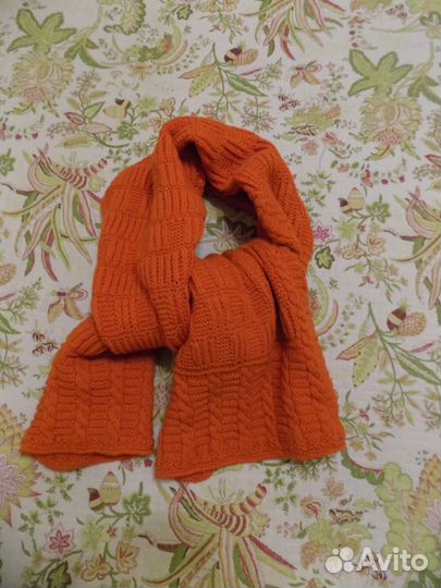 Вязанный шарф (палантины)