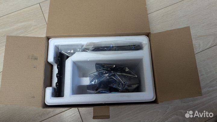 Держатель и райзер для видеокарты Phanteks GPU Gen