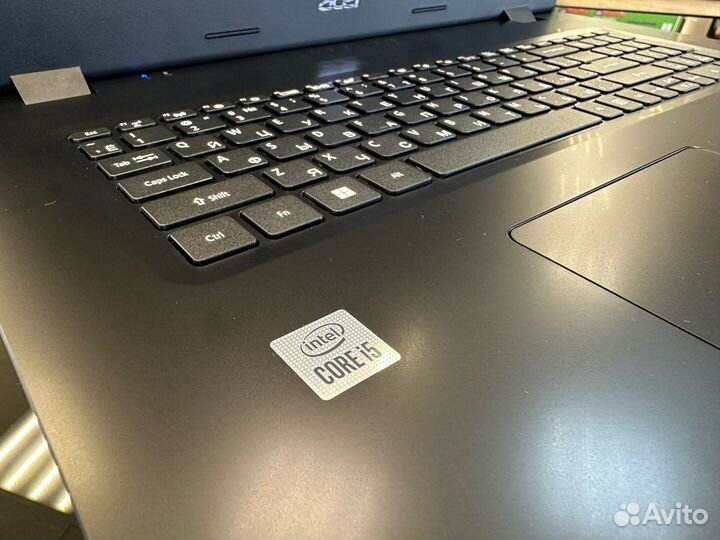 Новый Acer 17.3 IPS Core i5-10gen DDR4-8Gb SSD-256