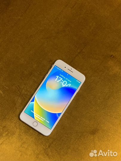 iPhone 8 plus 64gb